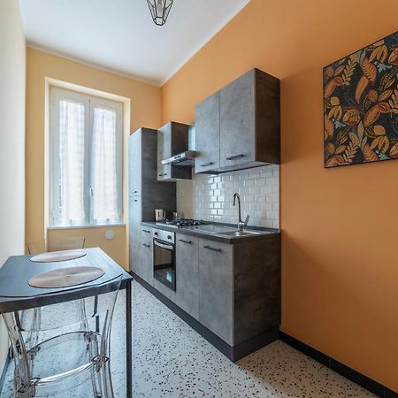 Functional Apartment - Piazza Re Di Roma Luaran gambar