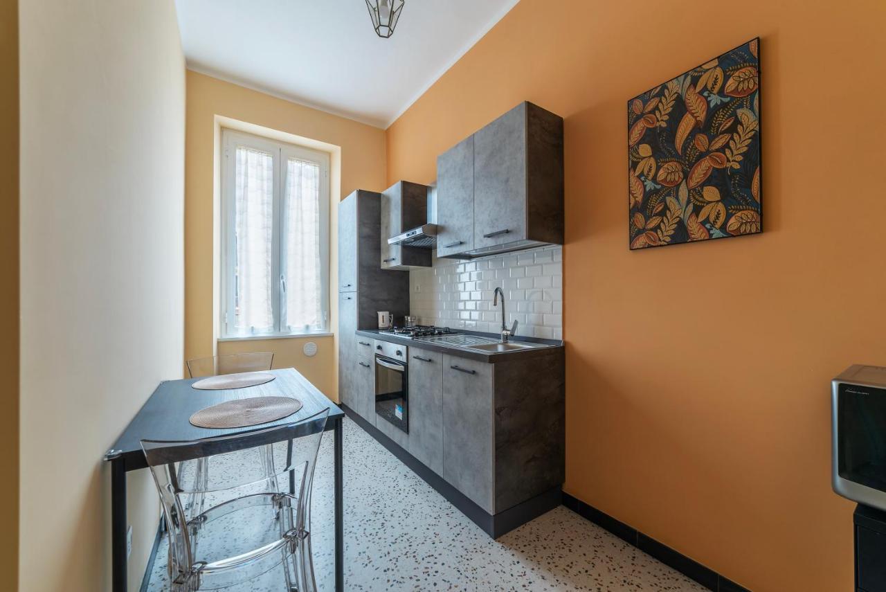 Functional Apartment - Piazza Re Di Roma Luaran gambar