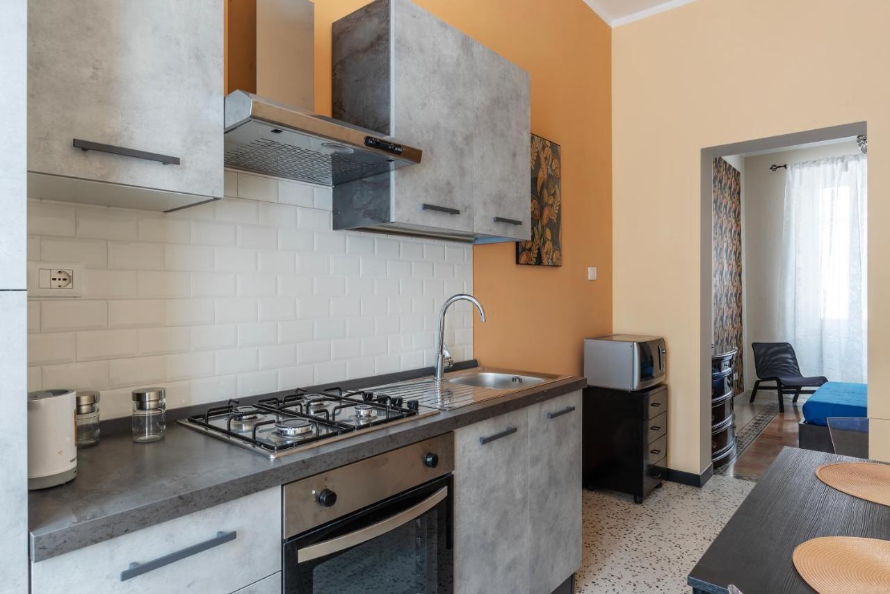 Functional Apartment - Piazza Re Di Roma Luaran gambar