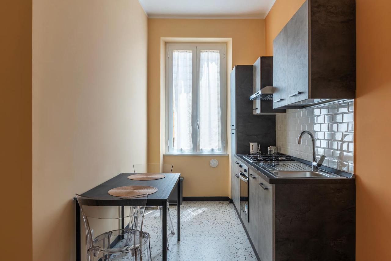 Functional Apartment - Piazza Re Di Roma Luaran gambar